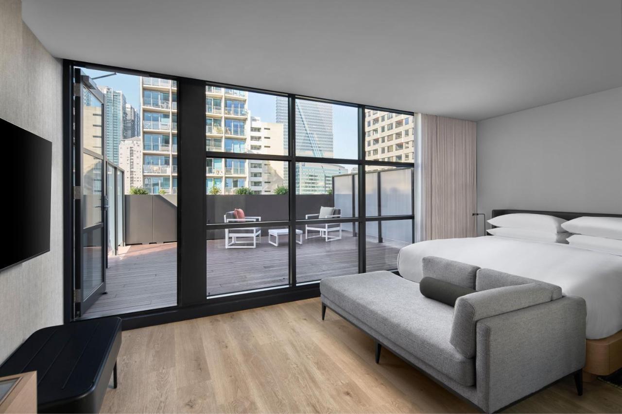 Hotel Courtyard By Marriott Melbourne Flagstaff Gardens Extérieur photo