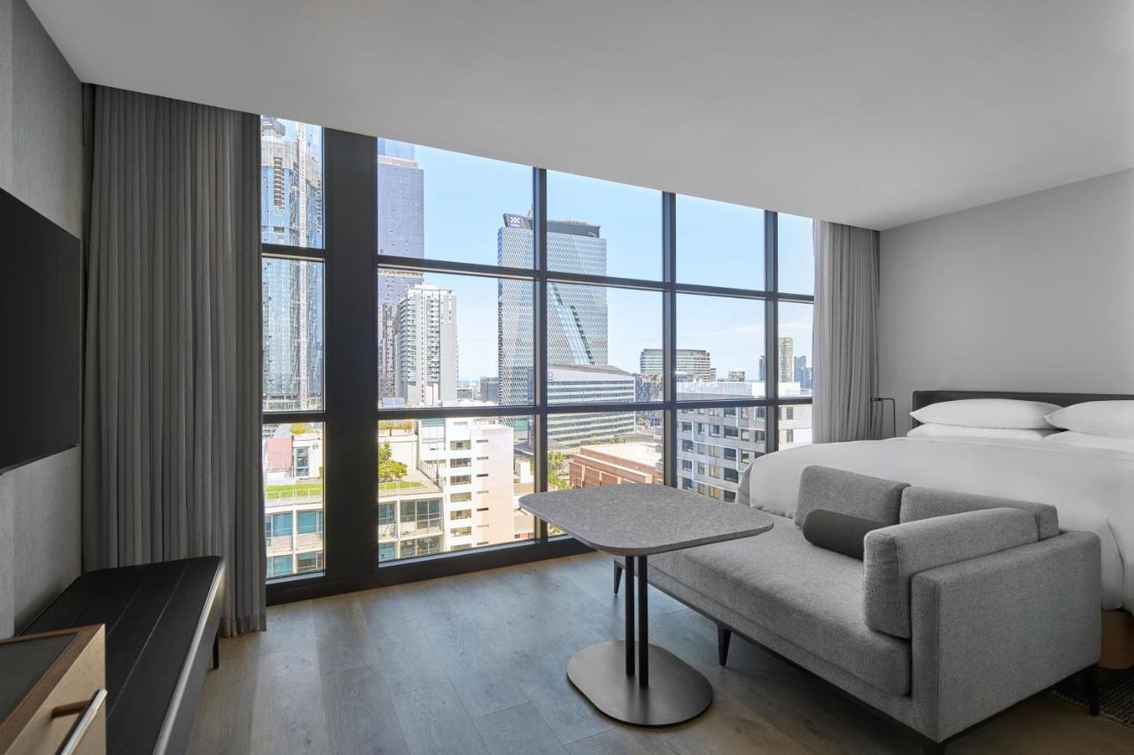 Hotel Courtyard By Marriott Melbourne Flagstaff Gardens Extérieur photo