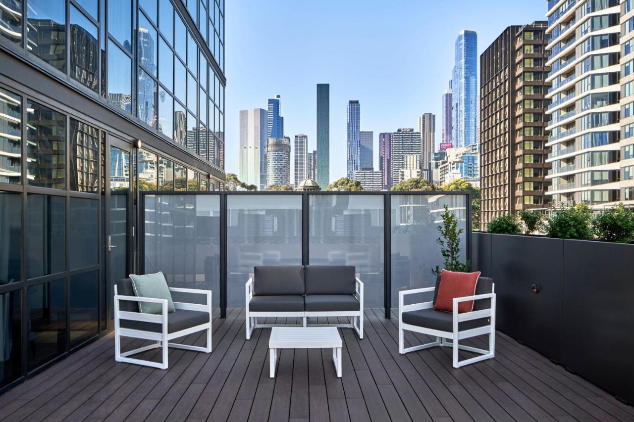 Hotel Courtyard By Marriott Melbourne Flagstaff Gardens Extérieur photo